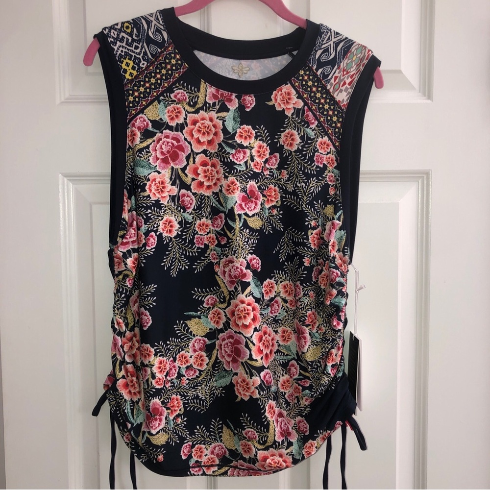 Johnny Was Aztec Flowered Ruched Active Tank Top Large NWT